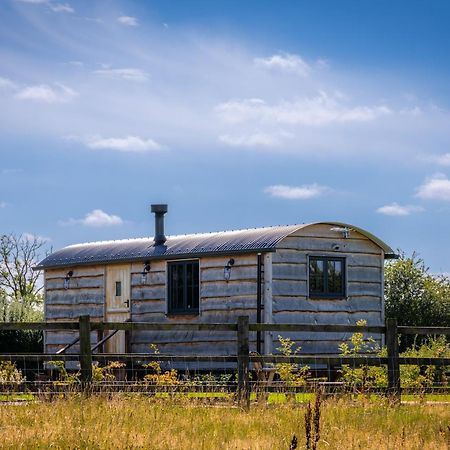 Monkwood Shepherds Hut Worcester Buitenkant foto