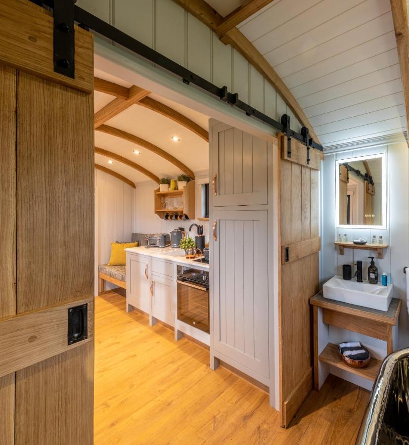 Monkwood Shepherds Hut Worcester Buitenkant foto